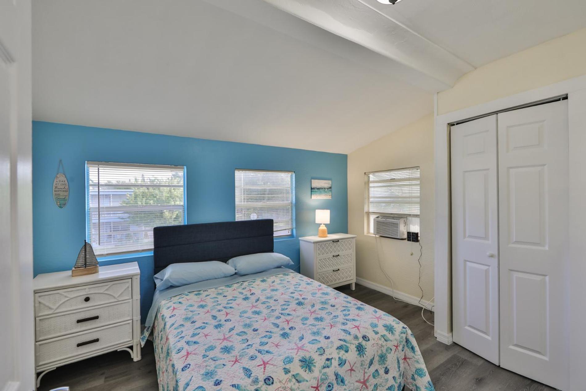 Lovely Vacation Home 1 Block From Beach & Downtown Gulfport 세인트피터즈버그 외부 사진